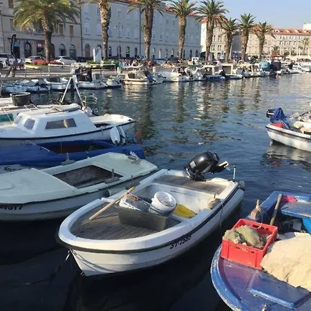 Lovely In Split, Close To Attractions *