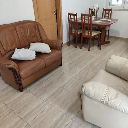 Lovely In Split, Close To Attractions *